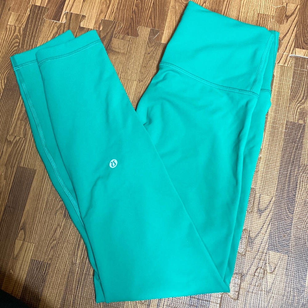 New Lululemon Wunder Train High-Rise Tight 25" size 6
